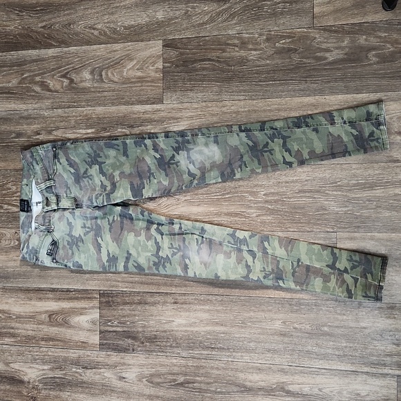 Tripp NYC Mini Camo Print Skinny Pants Size 25 - Picture 5 of 11